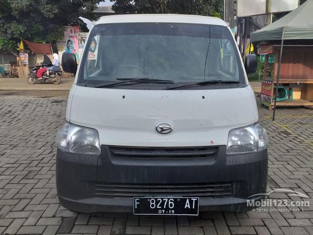 Mobil bekas dijual di Bogor Jawa-barat Indonesia - Dari 