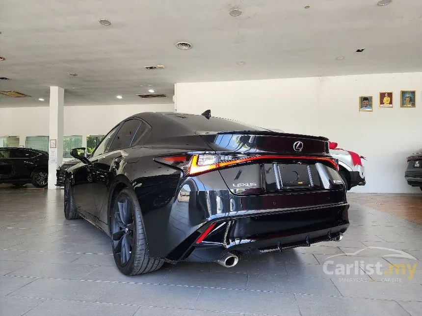 2022 Lexus IS 300 F Sport Sedan