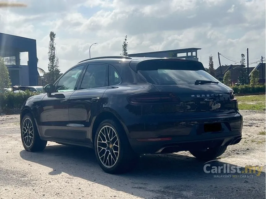 2015 Porsche Macan SUV