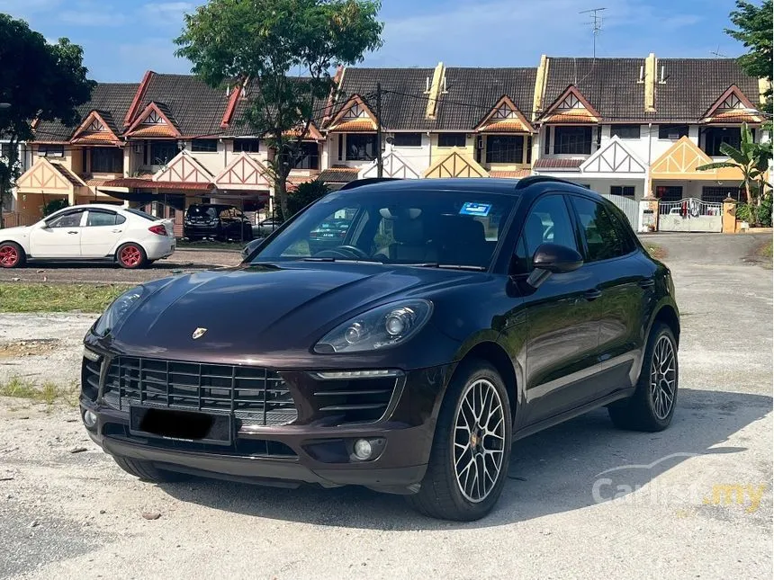 2015 Porsche Macan SUV