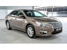 2016 Nissan Teana 2.0 XE Sedan very tiptop . Bank loan arranged. Provided one year warranty.  View to believed.