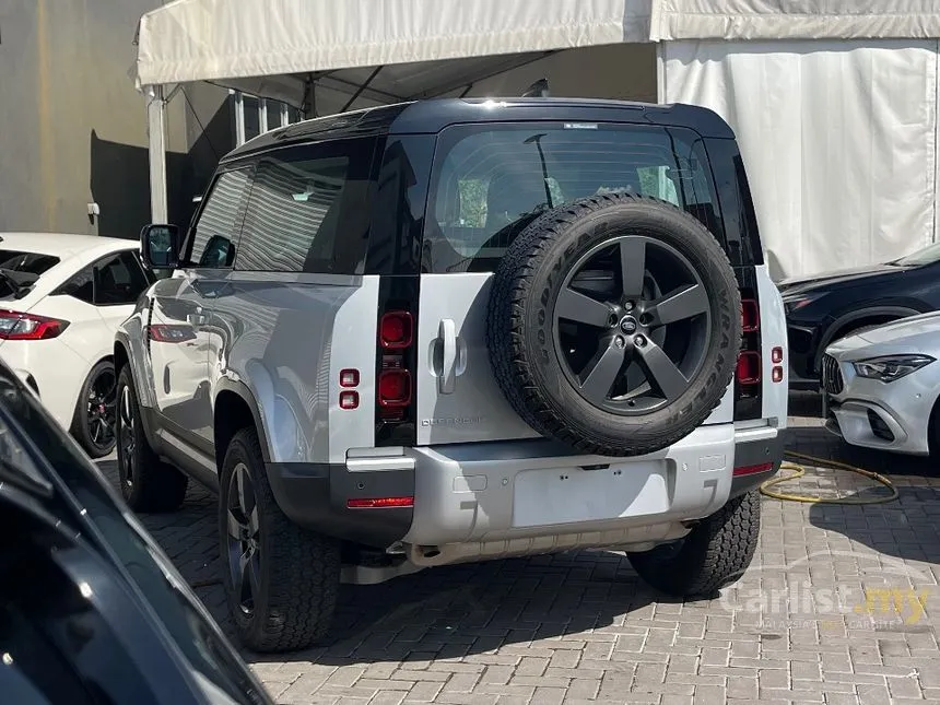 2022 Land Rover Defender 90 P300 SE SUV