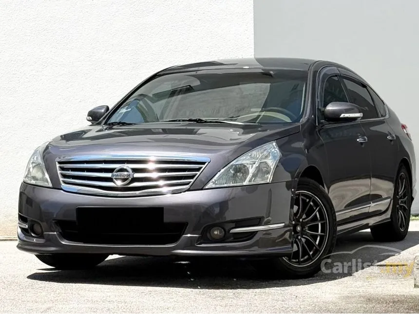 2010 Nissan Teana XE Luxury Sedan