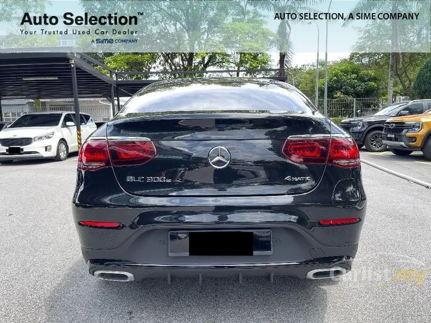 2022 Mercedes-Benz GLC300e 4MATIC Coupe