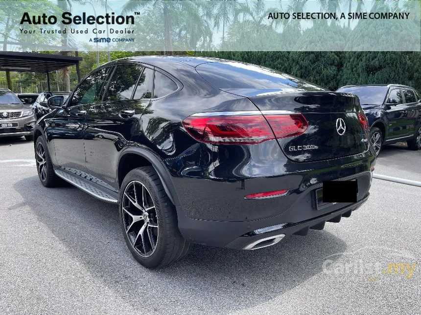 2022 Mercedes-Benz GLC300e 4MATIC Coupe