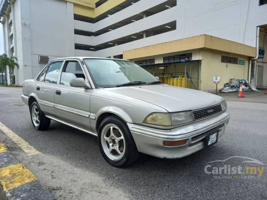 1991 Toyota Corolla SE Sedan
