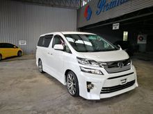 2013 Toyota Vellfire 2.4 Z Golden Eyes 20 Inch Alloy Wheels Alpine Sound System Unreg Local AP KL