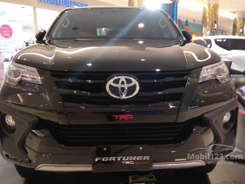 Jual Mobil Toyota Fortuner 2018 TRD 2.4 di Banten 