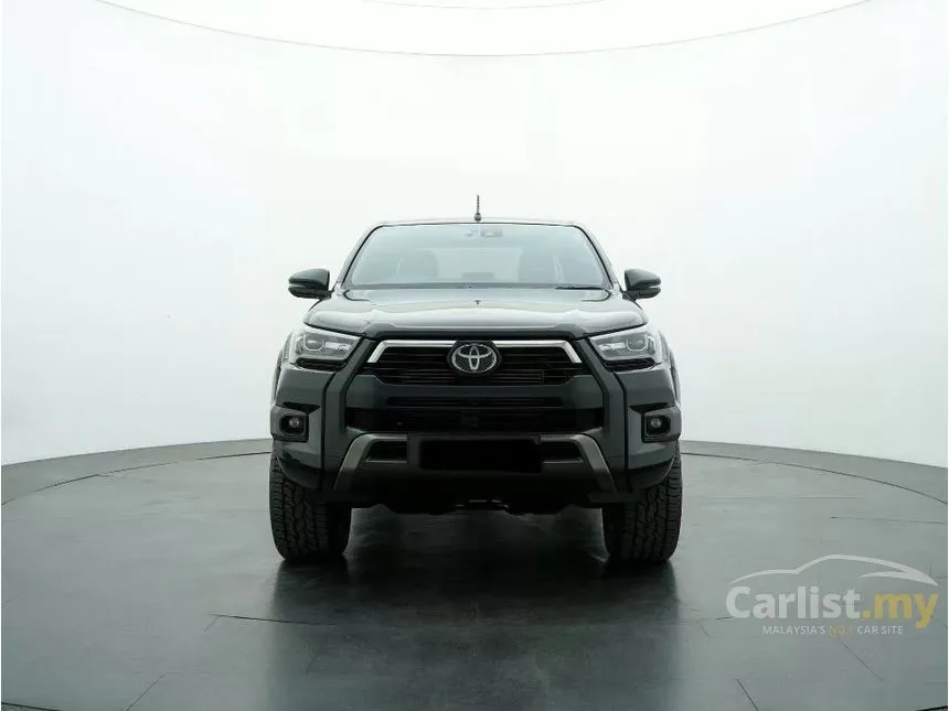 2021 Toyota Hilux Rogue Dual Cab Pickup Truck
