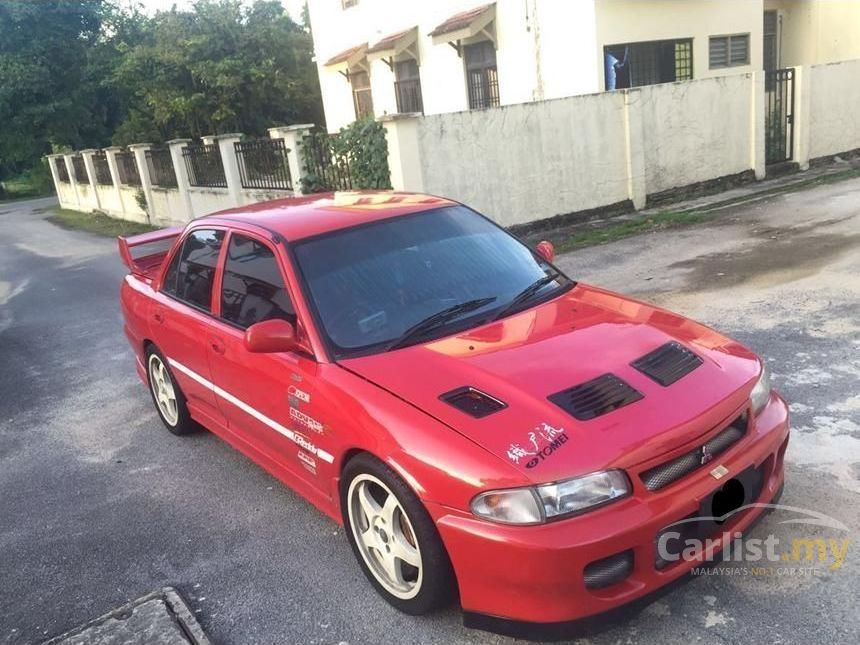 Proton Wira 1995 Exi 1.8 in Johor Manual Sedan Red for RM 18,000 