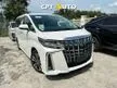 Recon 2021 Toyota Alphard 2.5 G S C SC Package MPV / SUNROOF MOONROOF / PILOTS SEAT/ POWER BOOT