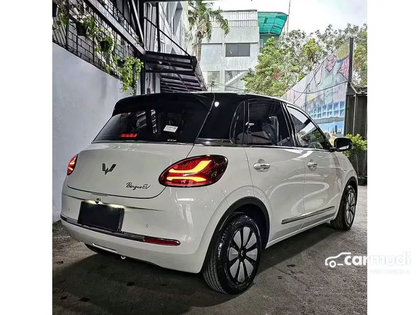 2024 Wuling Binguo EV 333 Long Range AC/DC Hatchback