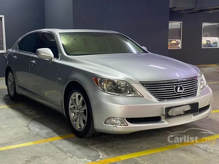 2007 Lexus LS 460L Sedan