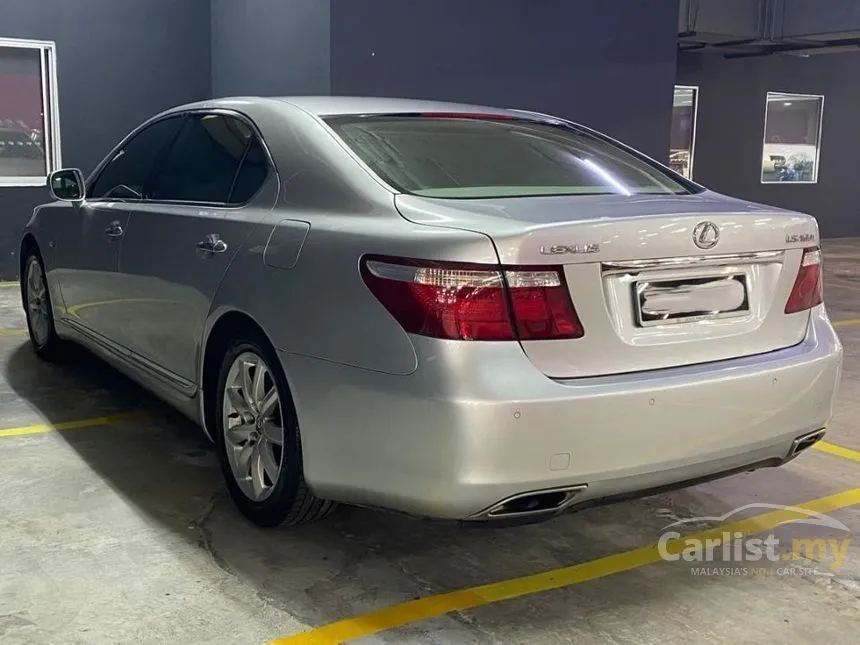 2007 Lexus LS 460L Sedan