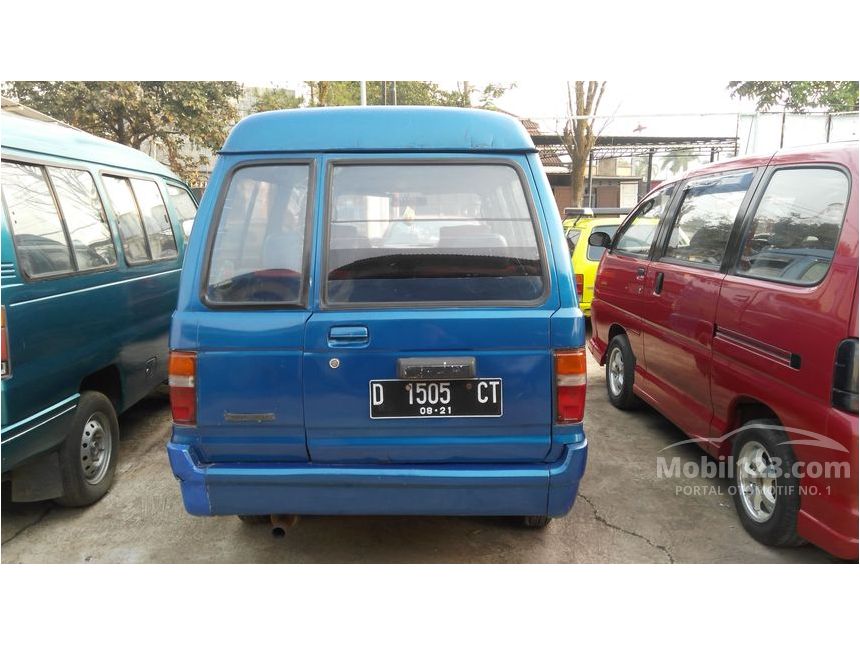 Jual Mobil  Daihatsu  Zebra  1994 1 3 di Jawa Barat Manual 