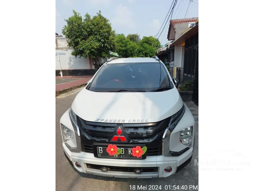 Jual Mobil Mitsubishi Xpander 2022 CROSS Premium Package 1.5 di Jawa Barat Automatic Wagon Putih Rp 272.500.000