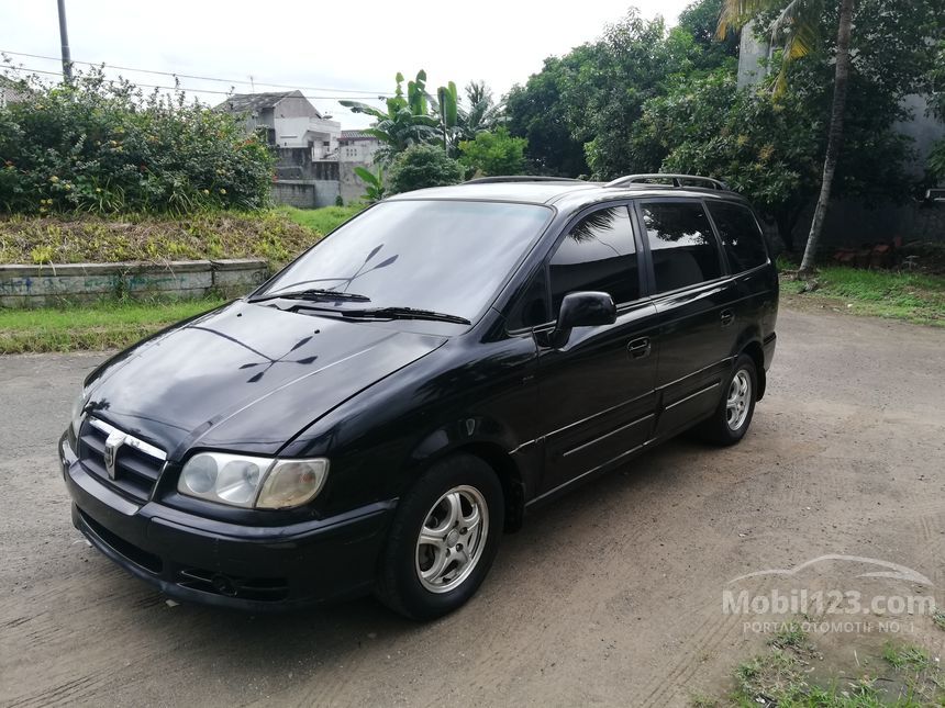 Hyundai trajet 2007