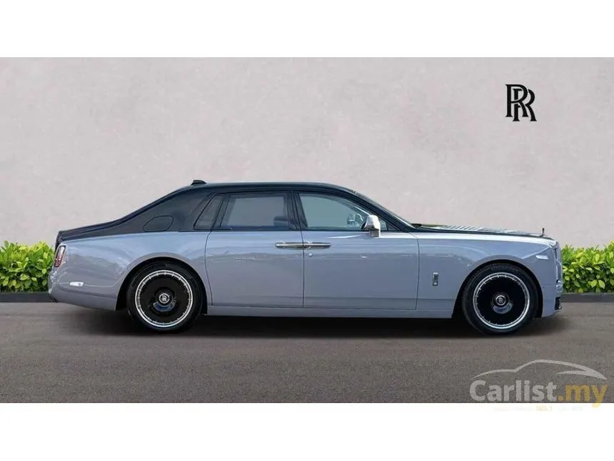 2023 Rolls-Royce Phantom Series II Sedan