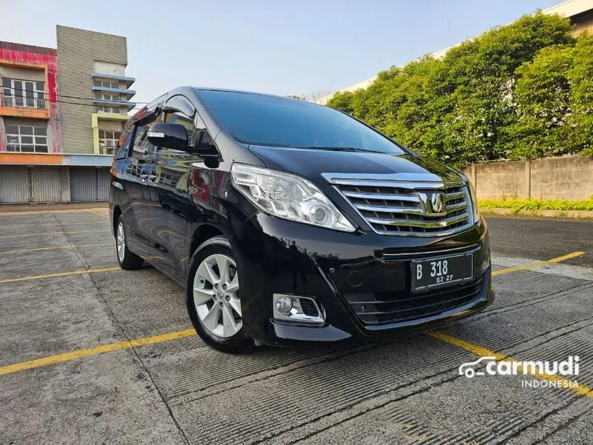 2012 Toyota Alphard X MPV