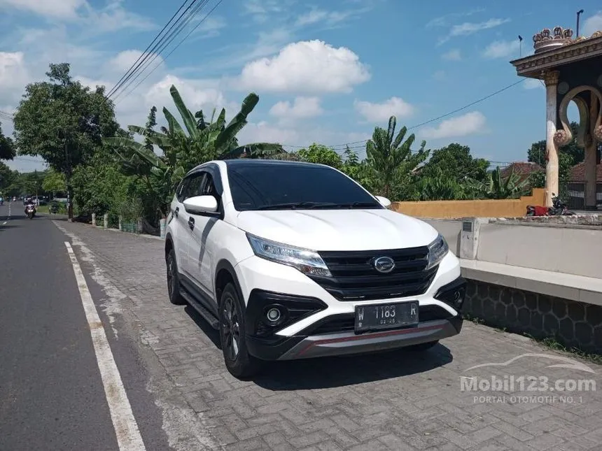 Jual Mobil Daihatsu Terios 2020 X 1.5 di Jawa Timur Manual SUV Putih Rp 197.000.000
