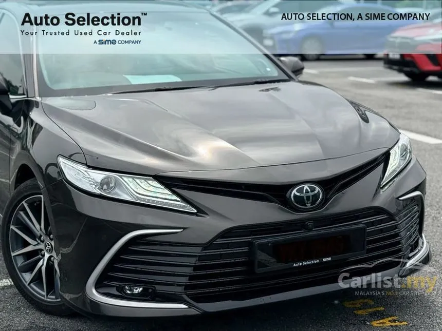 2023 Toyota Camry V Sedan