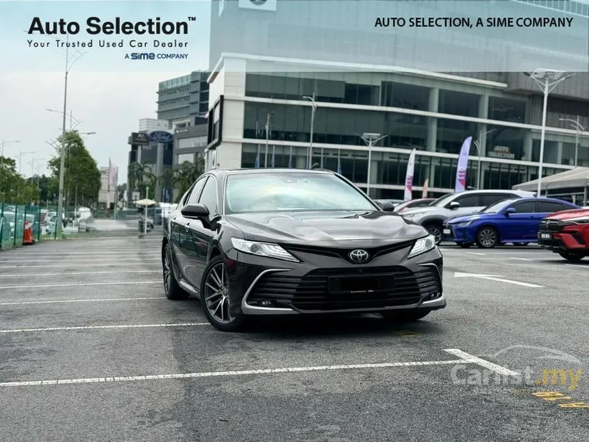 2023 Toyota Camry V Sedan