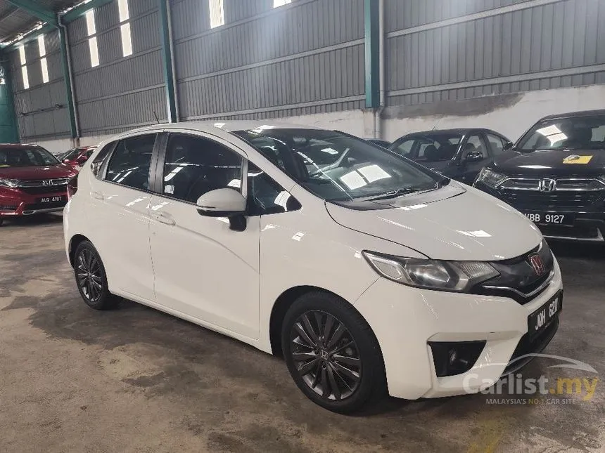 2014 Honda Jazz V Hatchback