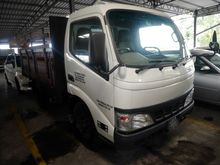 2014 Hino WU302R 4.0 Lorry -- BEST DEAL --
