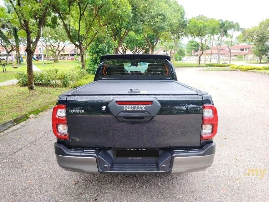 2021 Toyota Hilux Rogue Dual Cab Pickup Truck