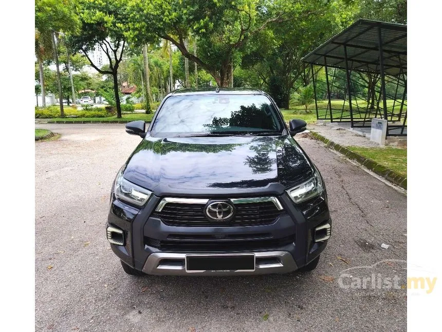 2021 Toyota Hilux Rogue Dual Cab Pickup Truck