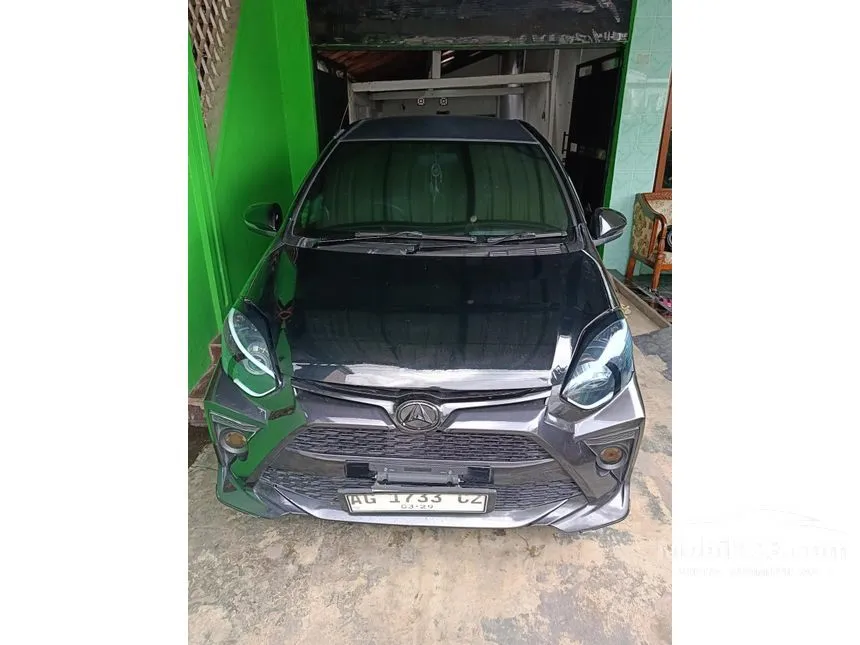 Jual Mobil Daihatsu Ayla 2014 M 1.0 di Jawa Timur Automatic Hatchback Hitam Rp 89.000.000