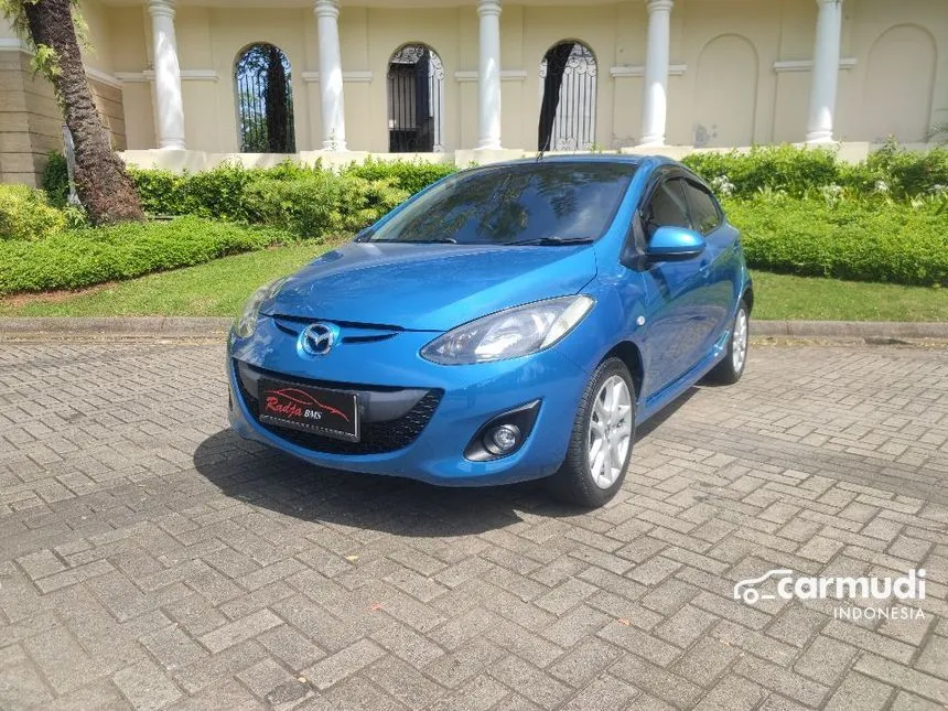 2011 Mazda 2 S Hatchback
