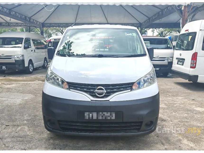 2018 Nissan NV200 Semi Panel Van