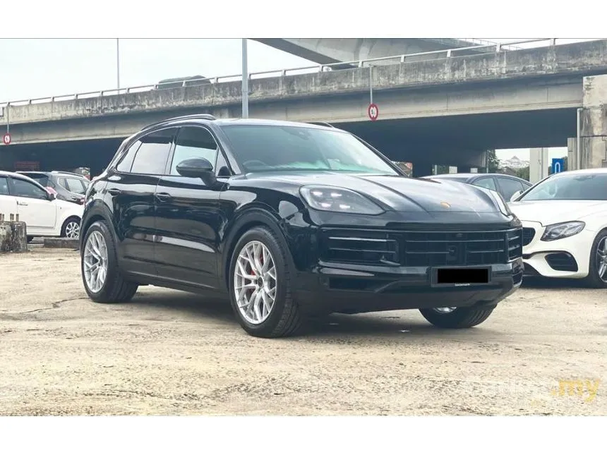 2024 Porsche Cayenne SUV