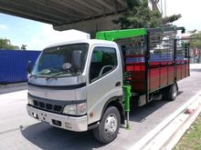 Hino Lorry Crane Isuzu /Nissan Year Register 2019