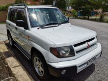 1999 Mitsubishi Pajero 1.8 IO SUV