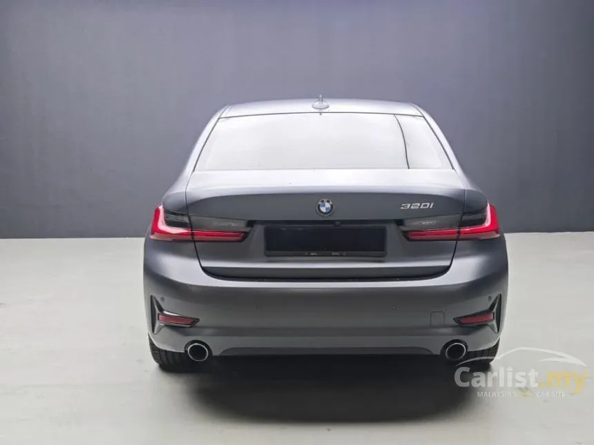 2021 BMW 320i Sport Driving Assist Pack Sedan