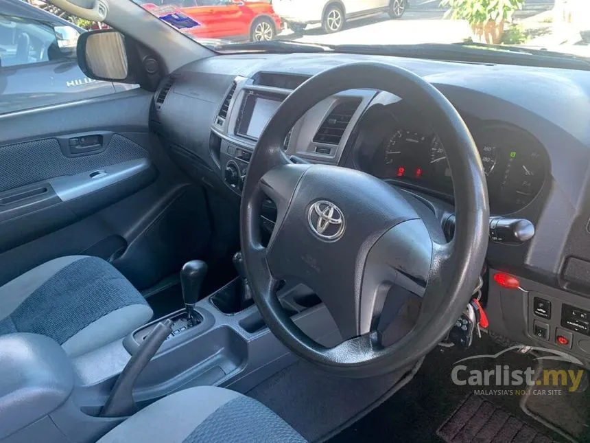 2012 Toyota Hilux G Dual Cab Pickup