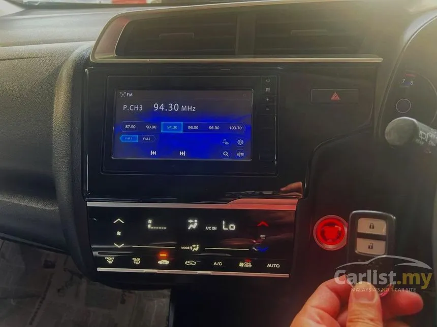 2019 Honda Jazz E Hatchback