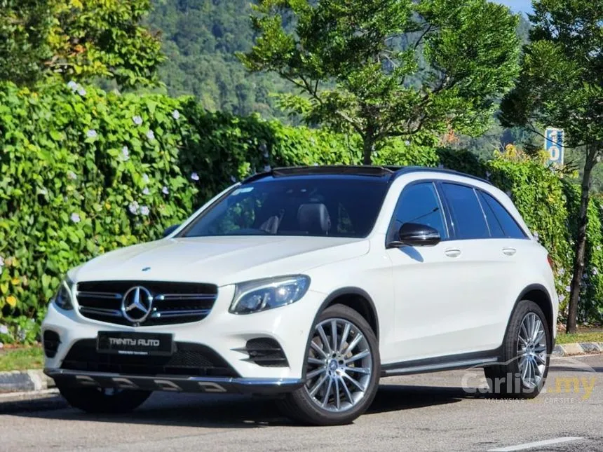 2017 Mercedes-Benz GLC250 4MATIC AMG Line SUV