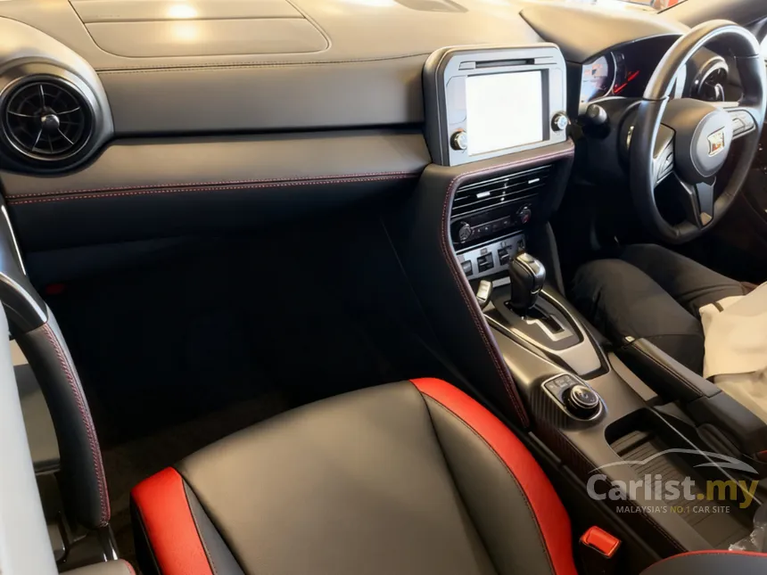 2022 Nissan GT-R Coupe