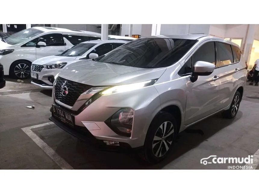 Jual Mobil Nissan Livina 2019 VE 1.5 di DKI Jakarta Automatic Wagon Silver Rp 175.000.000