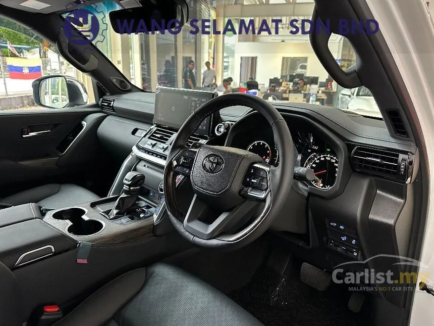 2022 Toyota Land Cruiser ZX Modellista SUV