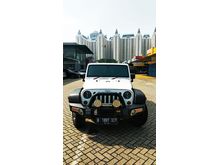 Jeep Wrangler Rubicon 3,6 AT Tahun 2013