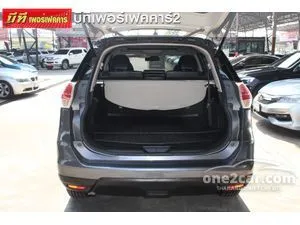 2016 Nissan X-TRAIL 2.5 V SUV
