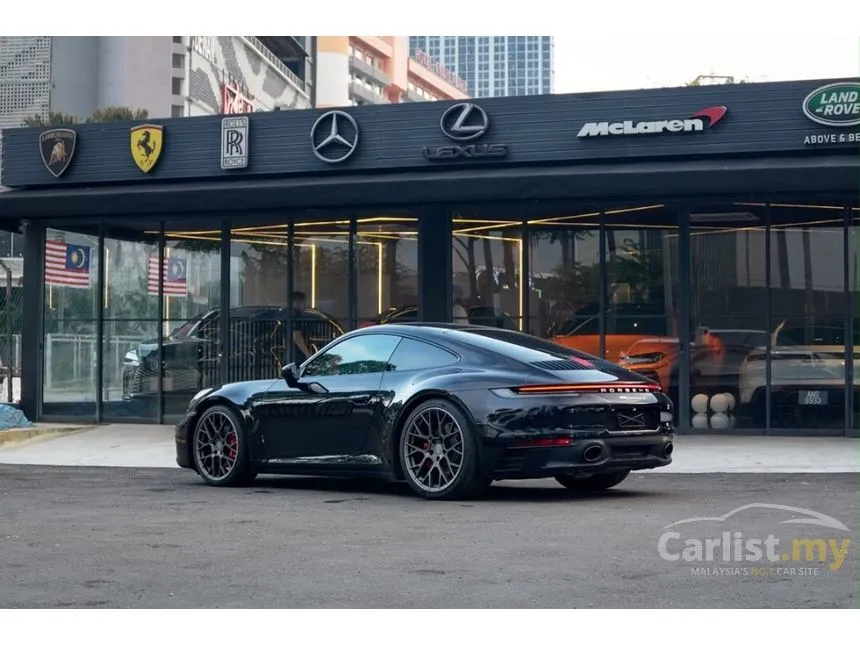 2022 Porsche 911 Carrera S Coupe