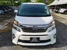 2013 Toyota Vellfire 3.5 V L Edition MPV * LOW MILEAGE * UNDER WARRANTY * 1 OWNER * REGISTERED 17/02/2015 * REGISTRATION CARD ATTACHED