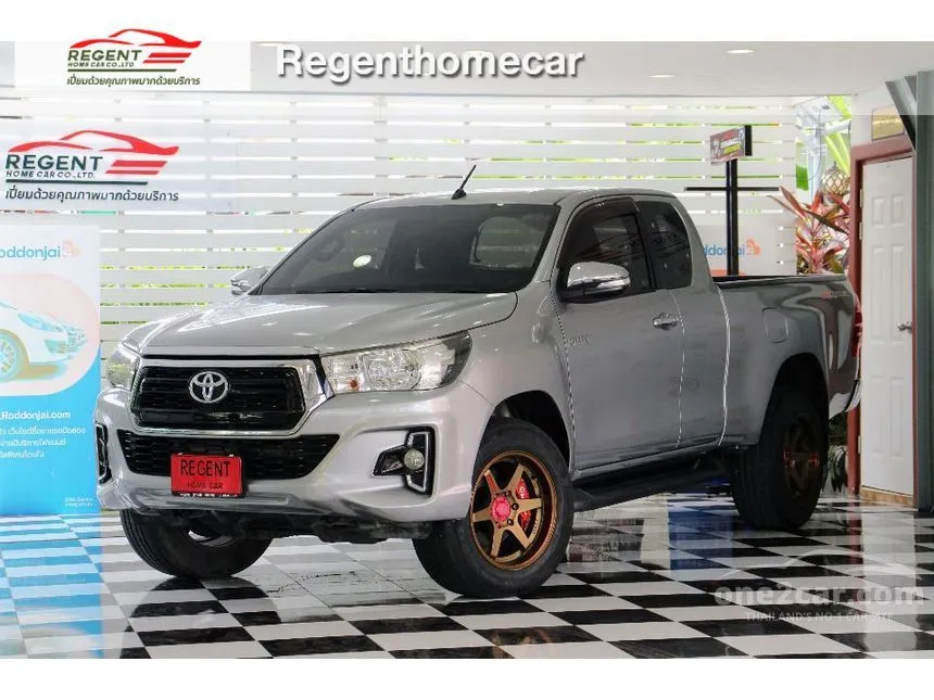 2017 Toyota HILUX REVO E Prerunner Smart Cab Pickup