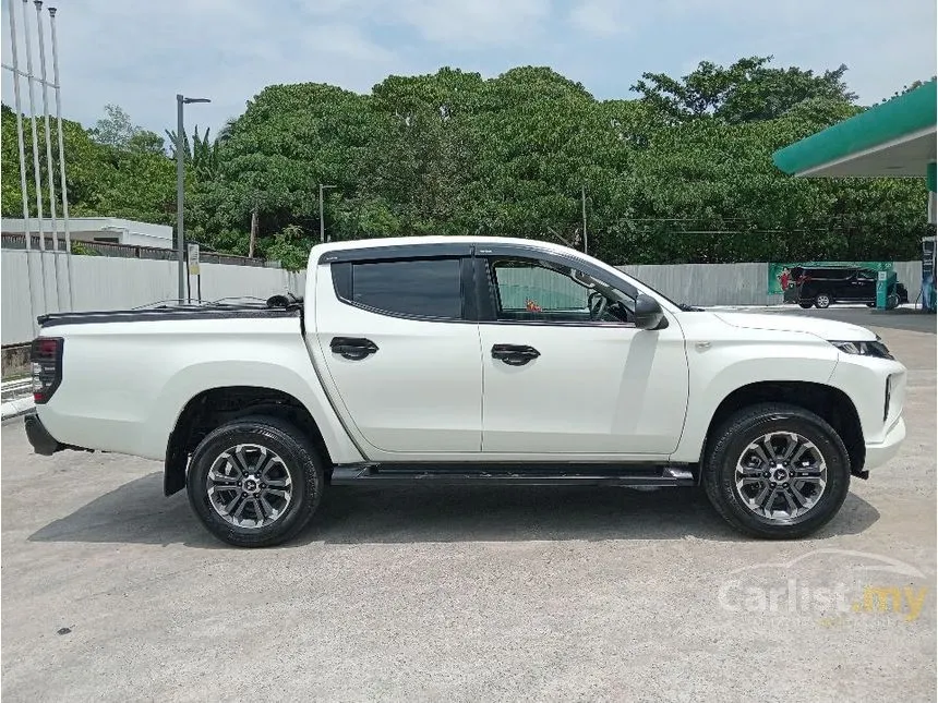 2024 Mitsubishi Triton Premium Dual Cab 4X4 Pickup