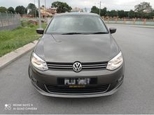 ( TRUE YEAR MADE 2014 ) Volkswagen Polo 1.6 SEDAN (A) ONE OWNER 82 K KM , WELL KEPT INTERIOR